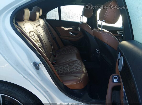 55SWF6EB4JU256617 2018 MERCEDES-BENZ AMG C 43 White Вид наклейки з VIN-кодом