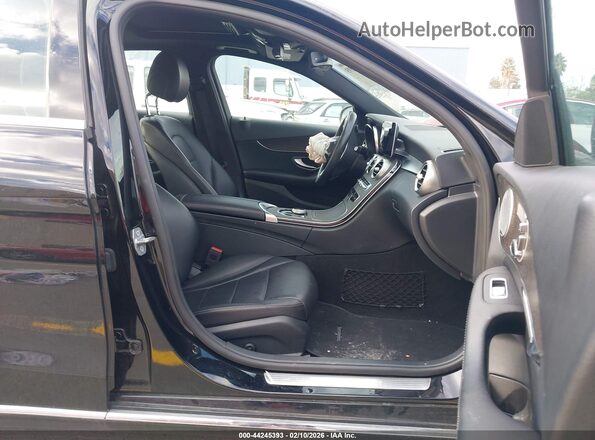55SWF8DB5KU314751 2019 MERCEDES-BENZ C-CLASS Black Front interior view