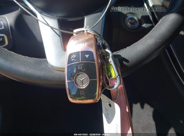 55SWF8DB8KU283253 2019 MERCEDES-BENZ C-CLASS Silver Առջևի վահանակի տեսք