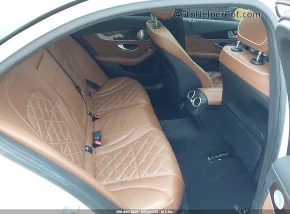 55SWF8HB8HU224142 2017 MERCEDES-BENZ AMG C 63 Green Вид наклейки з VIN-кодом