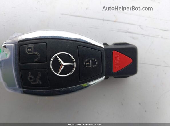 55SWF8HB8HU224142 2017 MERCEDES-BENZ AMG C 63 Green Вид панелі приладів