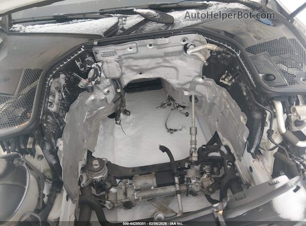 55SWF8HBXHU181651 2017 MERCEDES-BENZ AMG C 63 Белый Вид спереди