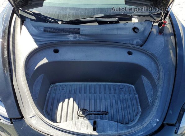 5YJ3E1EA2PF422787 2023 TESLA MODEL Черный Вид подкапотного пространства