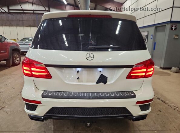 4JGDF7DE9GA680012 2016 MERCEDES-BENZ GL-CLASS Белый Вид салона спереди