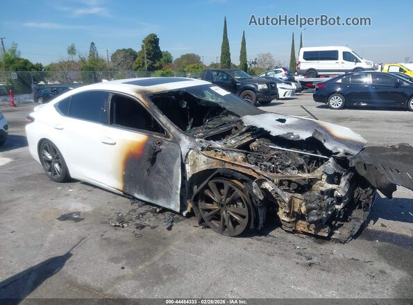 58ABZ1B13KU020527 2019 LEXUS ES 350 Белый Вид щитка приборов