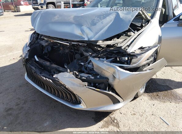 58ABZ1B17KU045107 2019 LEXUS ES 350 Silver Widok z przodu