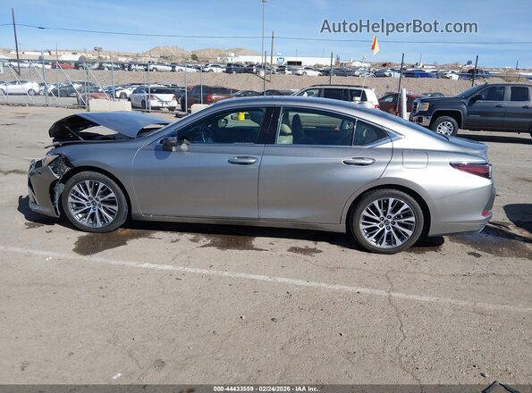 58ABZ1B17KU045107 2019 LEXUS ES 350 Silver Widok wnętrza 360 stopni