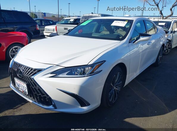 58ADA1C17SU076274 2025 LEXUS ES 300H Белый Передняя левая четверть
