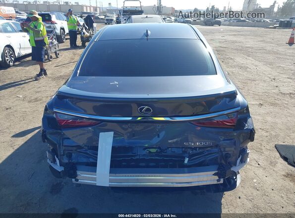 58ADA1C1XPU034785 2023 LEXUS ES 300H Серый 