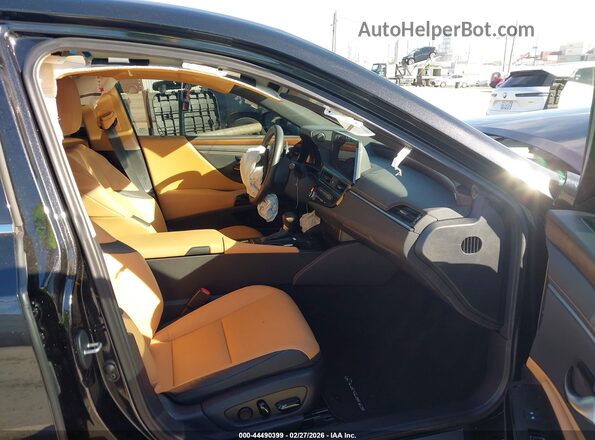 58ADZ1B12SU208545 2025 LEXUS ES 350 Черный Вид салона спереди