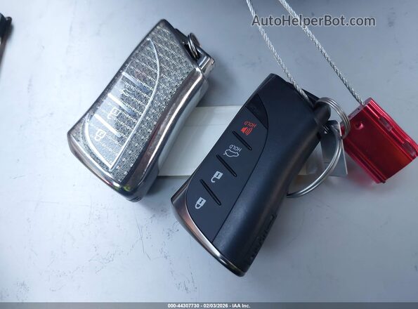 58ADZ1B19SU199455 2025 LEXUS ES 350 Черный Вид панели приборов