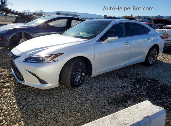 58AEZ1B15RU165348 2024 LEXUS ES Белый Передняя левая четверть
