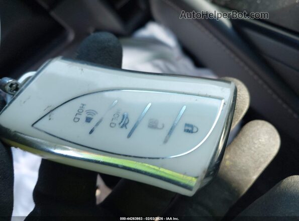 58AFZ1B10RU183051 2024 LEXUS ES 350 Белый Вид панели приборов