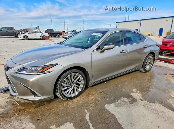58AFZ1B15MU106913 2021 LEXUS ES Silver Front left