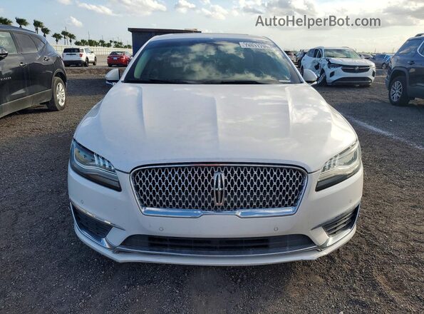 3LN6L5E92LR610827 2020 LINCOLN MKZ Кремовый Вид панели приборов