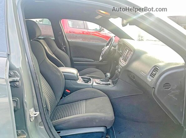 2C3CDXGJ1KH662732 2019 DODGE CHARGER Серый Вид сзади