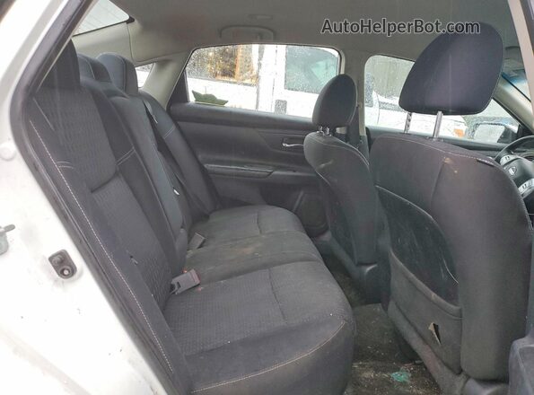 1N4AL3AP2HN329196 2017 NISSAN ALTIMA White Rear interior view