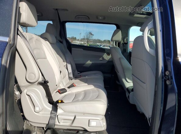 5FNRL6H69RB006646 2024 HONDA ODYSSEY Blue Rear interior view