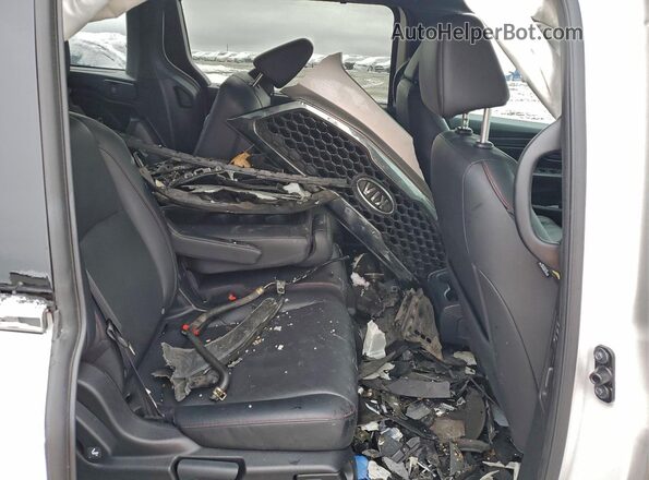 5FNRL6H74RB069002 2024 HONDA ODYSSEY White Widok wnętrza z tyłu