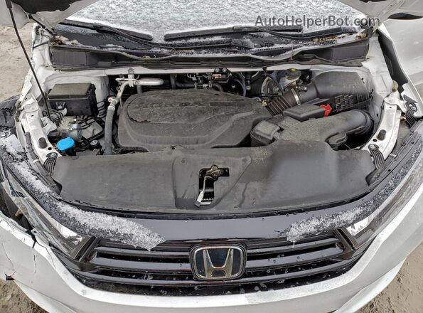 5FNRL6H74RB069002 2024 HONDA ODYSSEY White Widok komory silnika