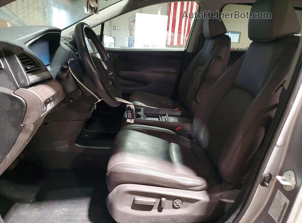 5FNRL6H79NB047698 2022 HONDA ODYSSEY Silver Вид салону спереду