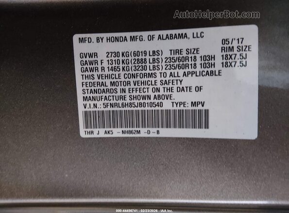 5FNRL6H85JB010540 2018 HONDA ODYSSEY Gray Vista del compartimento del motor