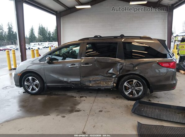 5FNRL6H85JB010540 2018 HONDA ODYSSEY Gray 