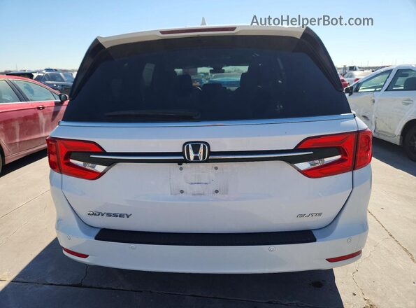 5FNRL6H92RB032807 2024 HONDA ODYSSEY White Widok z tyłu