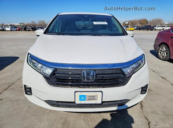 5FNRL6H92RB032807 2024 HONDA ODYSSEY White Widok z przodu