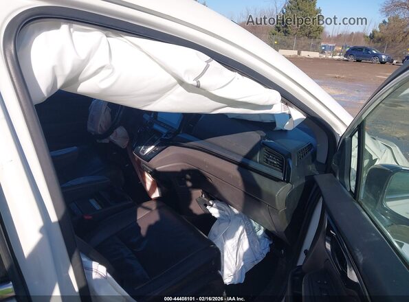 5FNRL6H99JB050595 2018 HONDA ODYSSEY White წინა სალონის ხედი