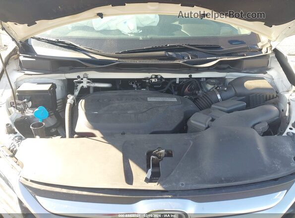 5FNRL6H99JB050595 2018 HONDA ODYSSEY White უკანა ხედი