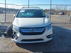 2018 Honda Odyssey Elite White vin: 5FNRL6H99JB050595