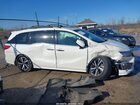2018 Honda Odyssey Elite White vin: 5FNRL6H99JB050595
