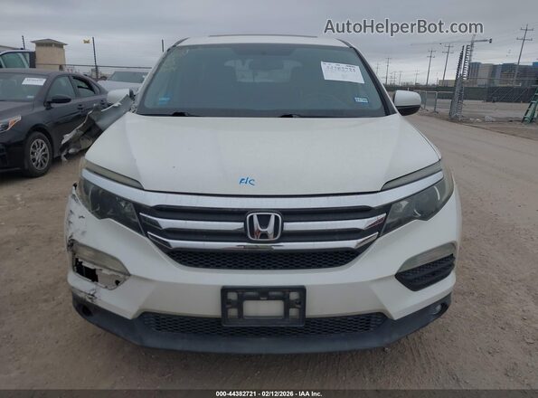 5FNYF5H5XJB028339 2018 HONDA PILOT Белый Вид щитка приборов