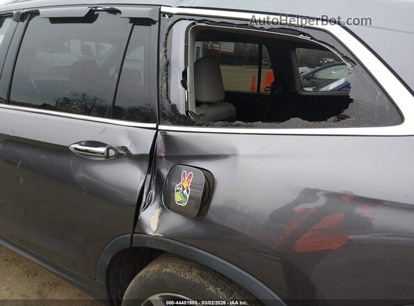 5FNYF6H01JB008796 2018 HONDA PILOT Серый Вид спереди