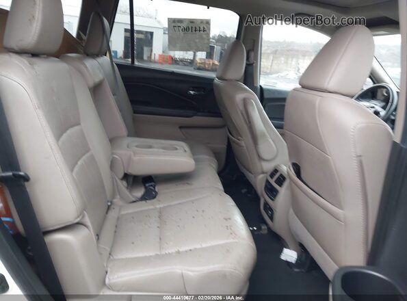 5FNYF6H96KB062370 2019 HONDA PILOT Белый Вид наклейки с VIN-кодом