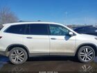 2017 Honda Pilot Touring Белый vin: 5FNYF6H97HB105090