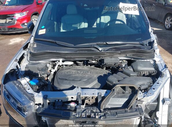 5FNYF8H01PB035680 2023 HONDA PASSPORT Серебряный Вид сзади