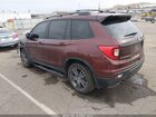 2021 Honda Passport Awd Ex-l Red vin: 5FNYF8H56MB041935