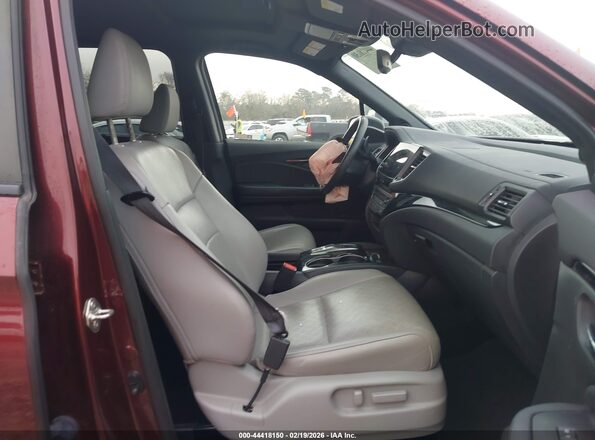 5FNYF8H96KB008546 2019 HONDA PASSPORT Темно-бордовый Вид салона спереди