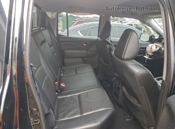 5FPYK3F63KB020264 2019 HONDA RIDGELINE Black Vista de los asientos traseros