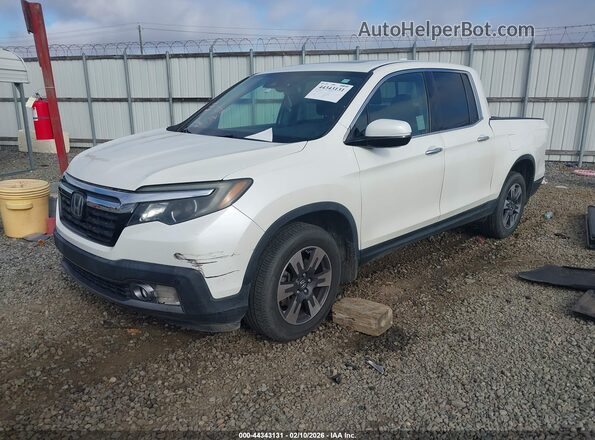 5FPYK3F78HB034887 2017 HONDA RIDGELINE White წინა მარცხენა ხედი სამი მეოთხედიდან