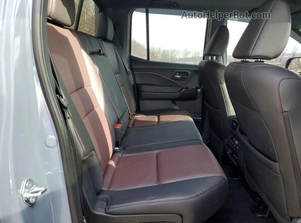 5FPYK3F80RB001229 2024 HONDA RIDGELINE Синий Вид задних сидений