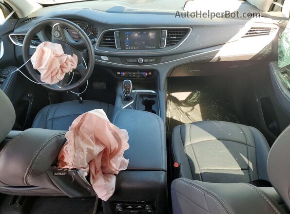 5GAERBKW2LJ163760 2020 BUICK ENCLAVE Серебряный Вид панели приборов
