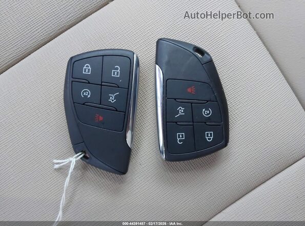 5GAEVAKSXTJ149785 2026 BUICK ENCLAVE Белый Вид панели приборов