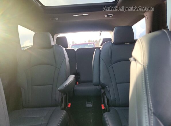 5GAEVBKW2PJ197103 2023 BUICK ENCLAVE Red Widok tylnych siedzeń