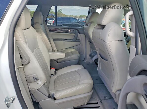 5GAKRBKD9GJ104552 2016 BUICK ENCLAVE Белый Вид задней части салона