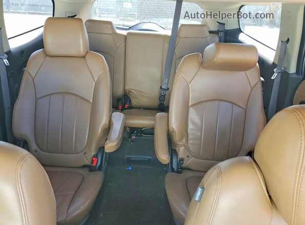 5GAKRCKD2GJ324489 2016 BUICK ENCLAVE Белый Вид задних сидений