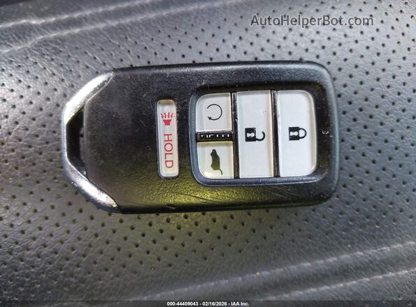 5J6RW2H91HL008956 2017 HONDA CR-V Белый Вид панели приборов