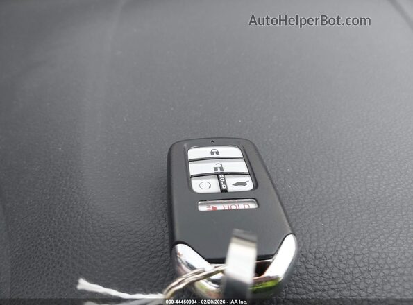 5J6RW2H94HL013083 2017 HONDA CR-V Черный Вид панели приборов